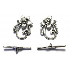 Flower Toggle Clasp - Silver Tone