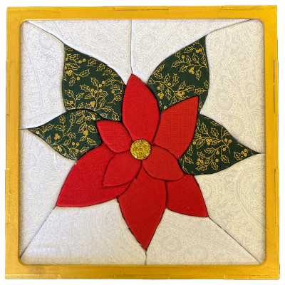 Kinusaiga Christmas Art - Poinsettia Kinusaiga Christmas Art - Poinsettia